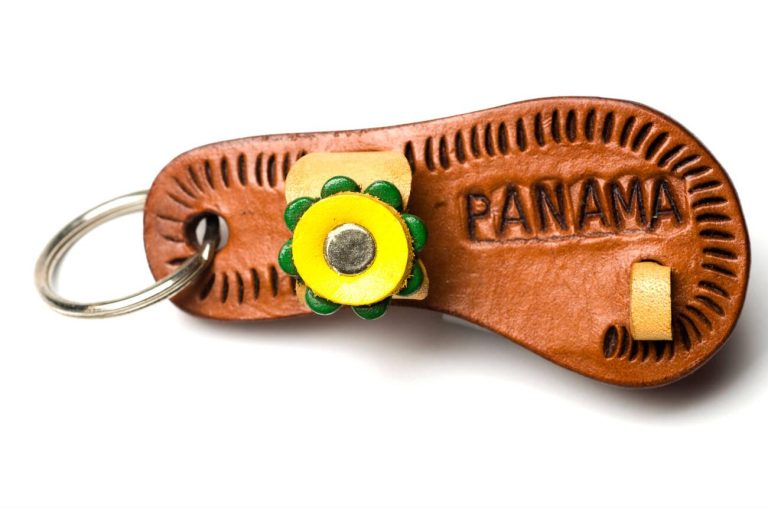 PERSONALIZED LEATHER KEY CHAIN